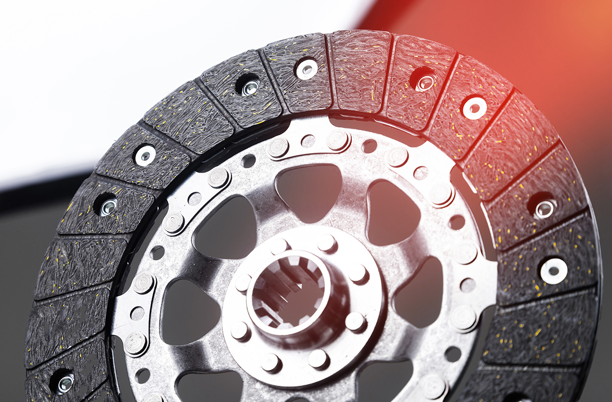 close-up-shot-of-clutch-disk-and-basket-on-backgro-2026-01-08-05-14-43-utc.jpg